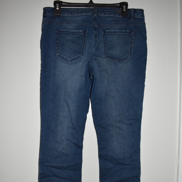 Lauren Conrad boot cut jeans - Picture 2 of 4